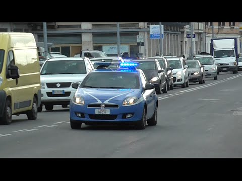 Se vermi in una mossa di stomaco Incursione in lingua da vermi