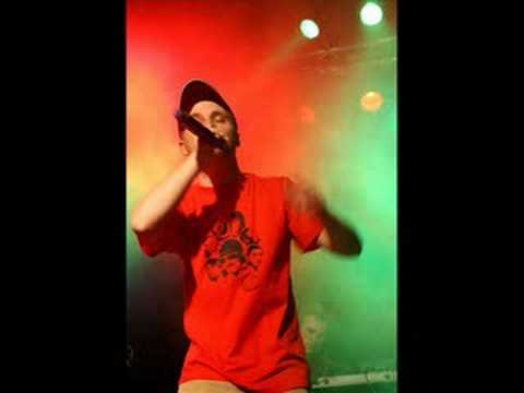 Pablopavo & Mr. Reggaenerator- Gyal na medal