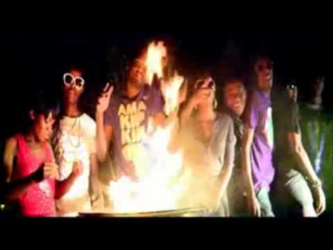 Nganaponena - Nice-M Ft. Chef 187 & PilAto (Official Video)