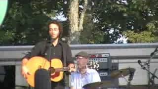 Night Train-Amos Lee