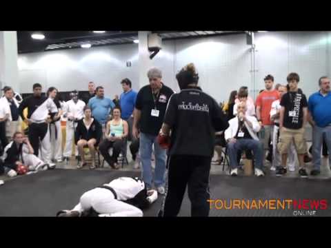 Nicole Pelland vs Chelsey Nash Womens Fighting Grand at New England Open 2011