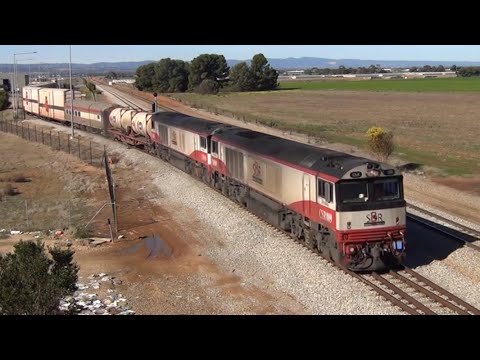 SCT Superfreight 3MP9 departing Penfield Wed 12/07/2017
