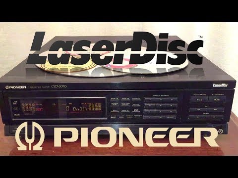 Laserdisc Player has a Hidden Drawer - Pioneer CLD-2070