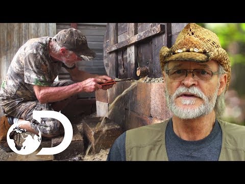 團隊戰洩密省下3000元桃花白蘭地|月光族。 (Team Battle Leak To Save $3,000 Peach Brandy  | Moonshiners)