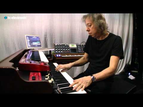 Adam Holzman uses his "Roads Flang" TonePrint for the Vortex Flanger