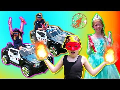 Little Heroes 34 - Ice Cream Stand Princess the Kids Police Car and The Spark