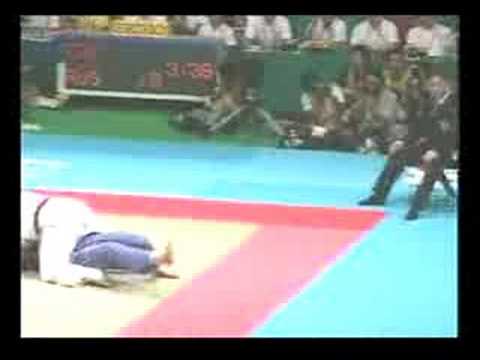 Judo 2003 Osaka El Shahaby (EGY) - Tmenov (RUS) [+100kg]