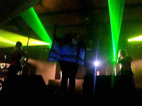 Angie Brown - Playin Wi Knives.MOV