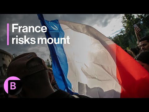 French Political Risks Mount: Is the Bond Market the 'Fourth Voice'