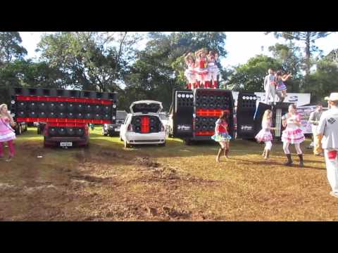 Silêncio Montana Red Machine e Ducato Extreme Festa Caipira Dariva 2013