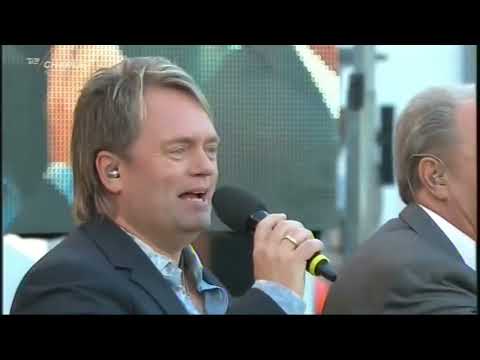 Gode ben - Bjørn & Johnny Hansen (Far & Søn) (Fællessang På Charlie)