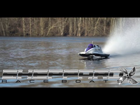 Sheppard Race Boats - F1 1/4 Scale Carbon Kevlar Radio Controlled Boat