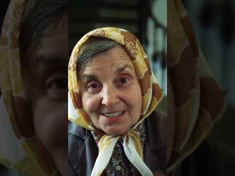 Přehrát video