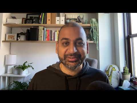 Webcam Comparison: Apple Studio Display, Elgato Facecam, Logitech Brio