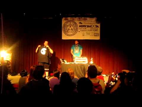 Roborob is inducted into Scrub Club: Nerdapalooza 2012