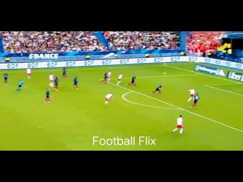 Andreas Cornelius Stunner send Denmark back on the level