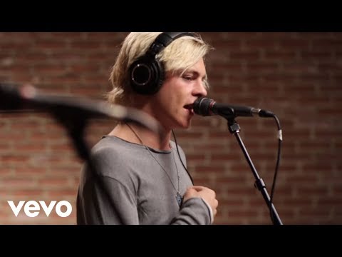 R5 - Heart Made Up On You (Studio Session) (VEVO LIFT)