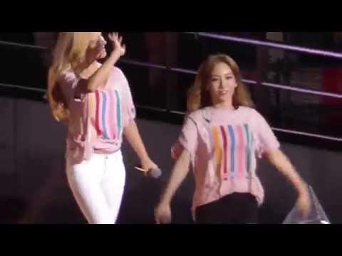 141004 TAEYEON HYOYEON ENDING SMTOWN TOKYO