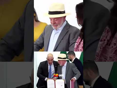 Lula convida Moraes para ‘tomar um café’ e microfone flagra conversa em evento no Planalto; assista