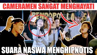 Download lagu Merdu Banget Suara Adik ini!! Muhasabah Cinta - Edcoustic (Live Ngamen) Naswa Ft. Tri Suaka mp3