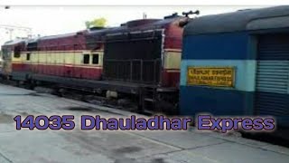 preview picture of video '14035 Dhauladar Express At Jakhal Junction'