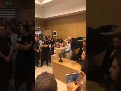 Yargıda 'kısa etek' tartışması