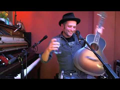 David Ford presents The Lockdown Sessions - Episode 1: The Songs of Easyworld