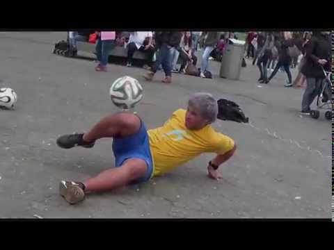 Freestyle Soccer RAW Street Entertainment (Break Dance)