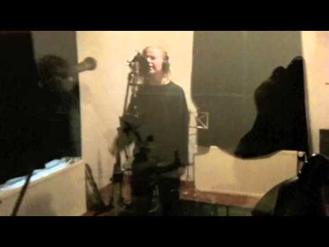 Auntie Mary - Harjun Demostudio