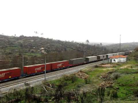 Comsa 335 + comboio 49802