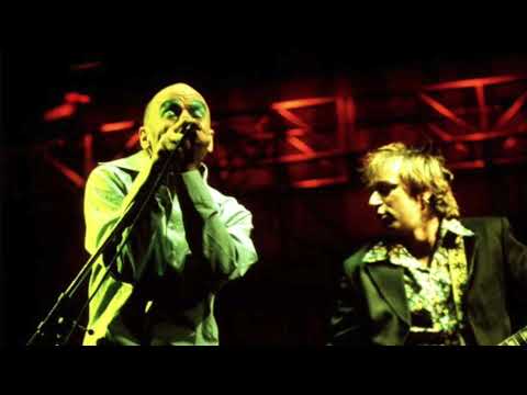 REM live (audio) @ Grand  Studio RTL, Paris, France  8/3/1999