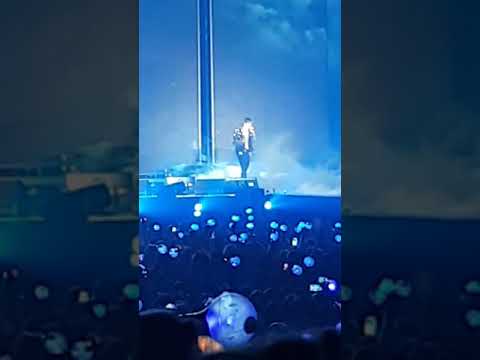 BTS JIN epiphany concert Paris