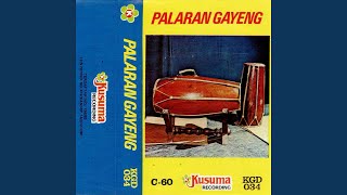 Download lagu Ktw. Gondangkasih Pl.5 trus Slepeg Kembang dadap, kaseling Palaran-palaran Dandanggula Palaran... mp3 Download lagu Ktw. Gondangkasih Pl.5 trus Slepeg Kembang dadap, kaseling Palaran-palaran Dandanggula Palaran... mp3