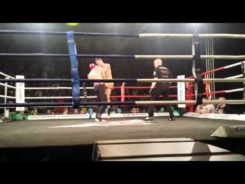 Ján Mazur VS Sergio Kalezich na Youngblood 37