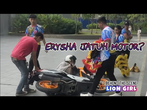 BTS Telemovie Lion Girl : Erysha jatuh motor?