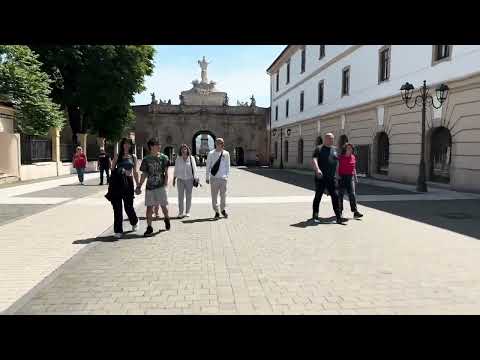 Walking around Alba Iulia Cetate on Sunday 🇷🇴🇪🇺