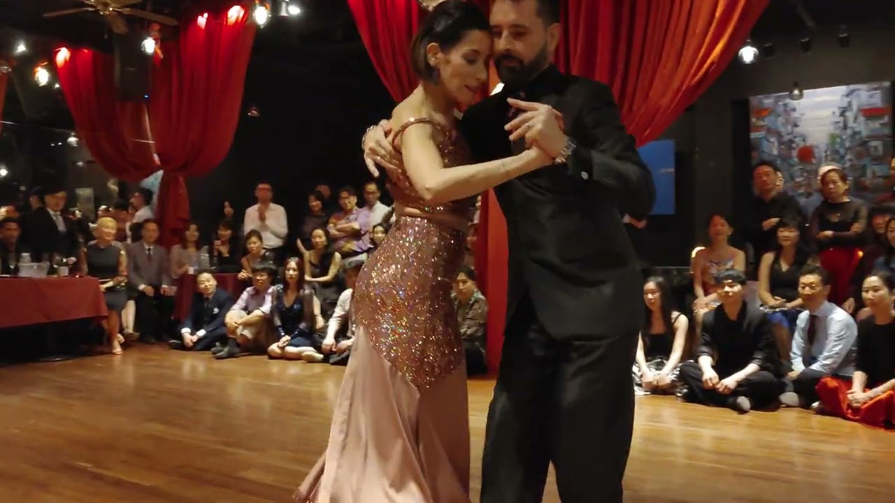 Video thumbnail for Javier Rodríguez & Fátima Vitale