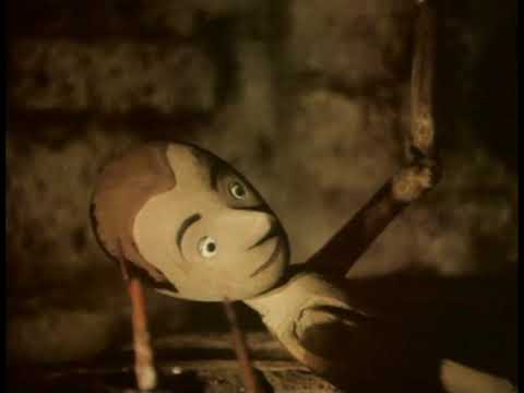 Le Avventure di Pinocchio - Geppetto costruisce il burattino - Luigi Comencini - Nino Manfredi