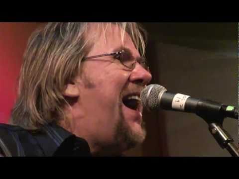 David Pack - Biggest Part of me - (Ambrosia) live with the great Larry Carlton! 1/15/11 Seal Beach