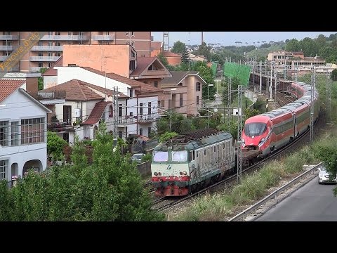 E.652.005 al traino dell'ETR 400 n.11 - E.652.005 hauling ETR 400 n.11