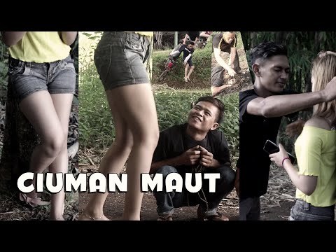 ciuman-maut-video-sketsa-lucu-banget-bobodoran-sunda-sub-indonesia-ocon-channel