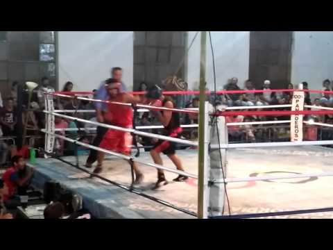 Pelea de Fernando "el diablito" Araújo