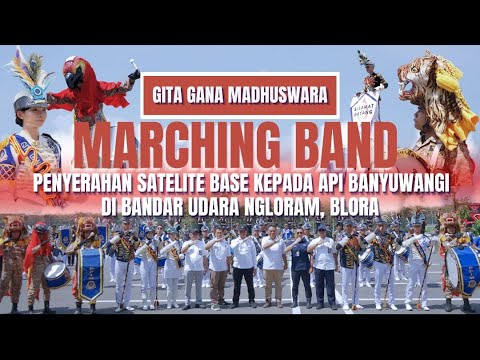 Marching Band Gita Gana Madhuswara PPI Madiun Beraksi Di Bandara Udara Ngloram Blora