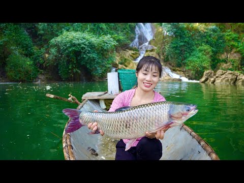 Catching a Massive Grass Carp and Saving a Stray Dog: Her Most Unforgettable Day on the Lake!