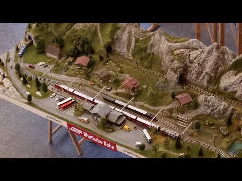 modellbahn RHB SCHWEIZ SCHMALSPURBAHN HOM .Rundfahrt über unsere Anlage. 😃