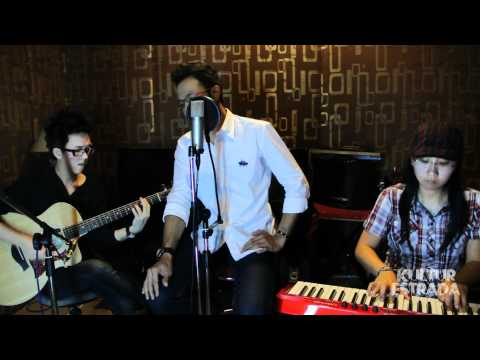 Ir Radzi- Maafkan Aku (video produced by Kultur Estrada)