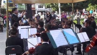 preview picture of video 'La Gran Puerta de Kiev-Sinfónica Infantil de Chancay[Homenaje al padre PEPE 14-11-13]'