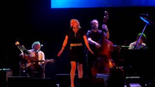 Martha Wainwright - La Foule -