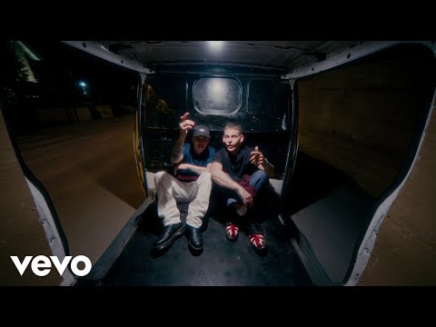 Pole., Hens - creo que mi perro ve fantasmas (Video Oficial)