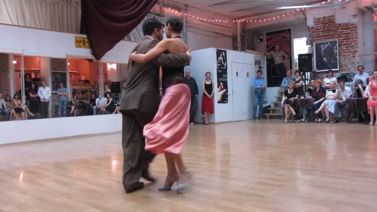 Cristian Sosa y Sabrina Garcia - Esquinas Porteñas - Planetango - 19/05/12